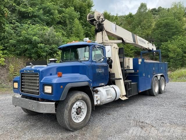 Mack RD688S Други