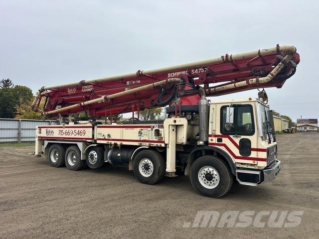 Mack S 45SX Бетонопомпи
