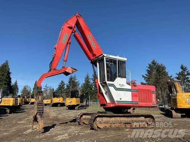 Madill 3800C Товарачи с наклонена стрела
