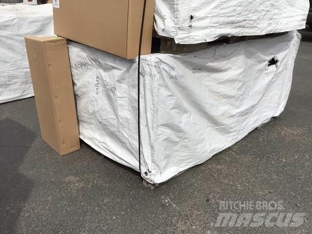 Mahindra  Други пътни машини и машини за сняг