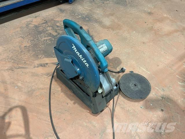 Makita  Моторни триони и резачки
