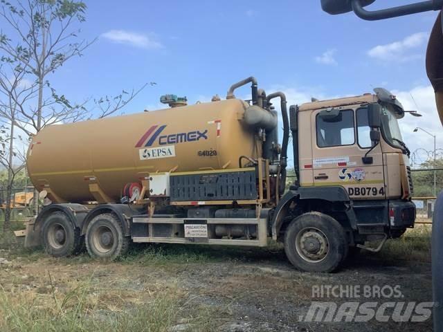 MAN 33.364 Цистерни за вода
