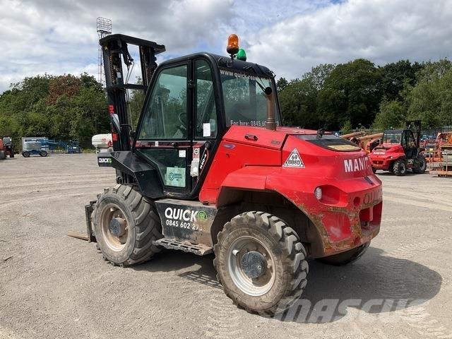 Manitou M30-4 Камиони за херавни местности