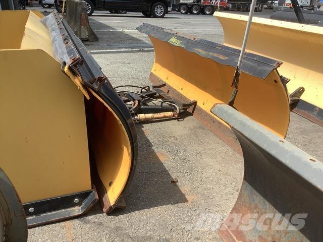 Meyer LP-8.0 Снегочистачки