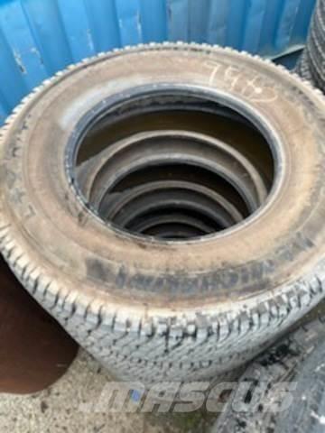 Michelin LTX Гуми