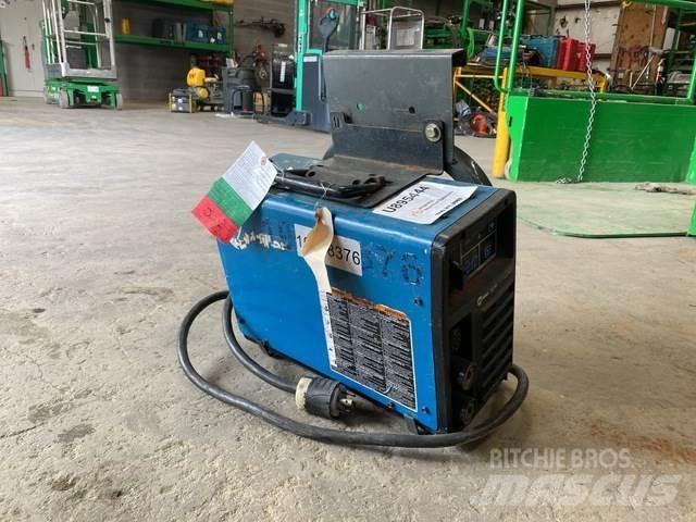 Miller CST 282 Заваряващи машини