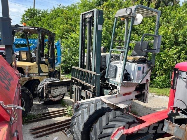 Moffett M5000 Моторизирани високоповдигачи с открити платформи