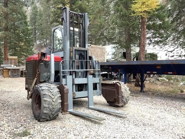 Moffett M55 Моторизирани високоповдигачи с открити платформи