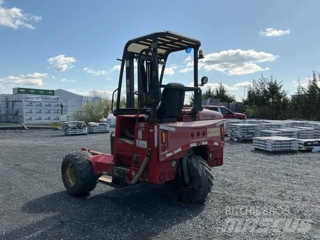 Moffett M5500 Моторизирани високоповдигачи с открити платформи