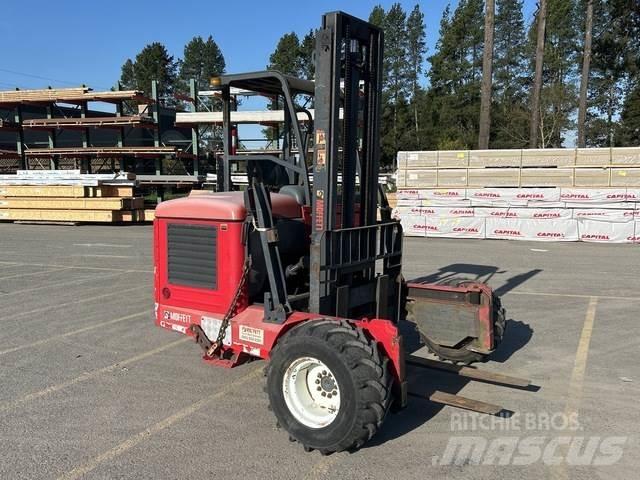 Moffett M5500 Моторизирани високоповдигачи с открити платформи