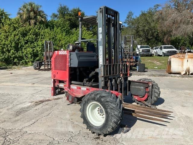 Moffett M5500 Моторизирани високоповдигачи с открити платформи