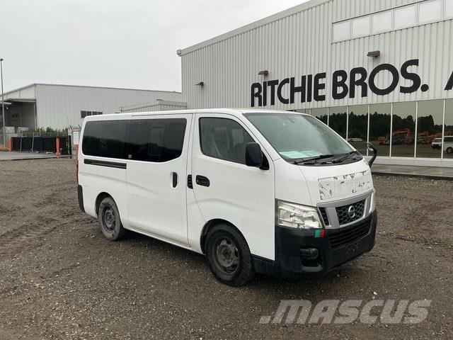 Nissan Caravan Мини бусове