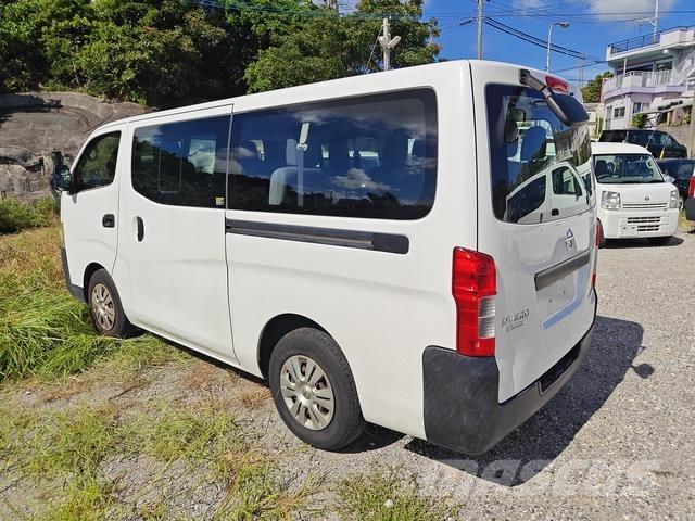 Nissan Caravan Мини бусове