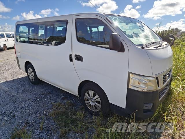 Nissan Caravan Мини бусове
