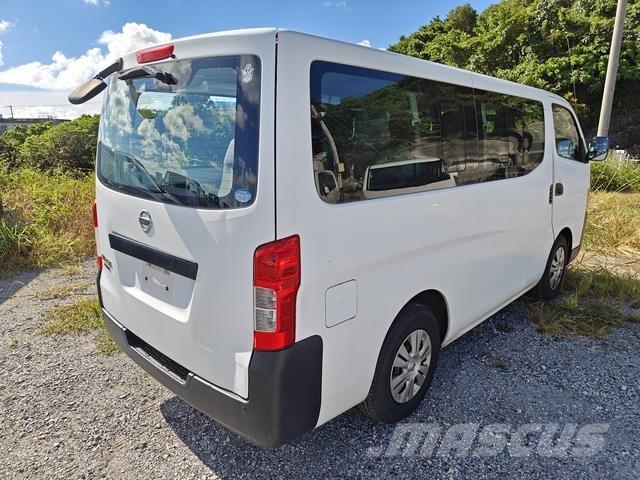 Nissan Caravan Мини бусове