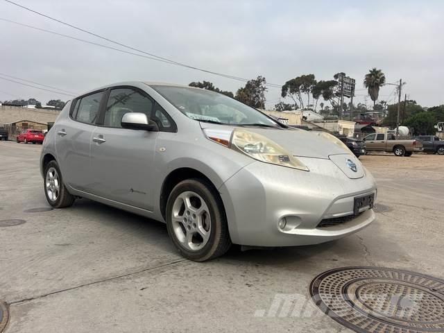 Nissan Leaf Коли