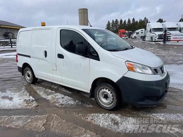 Nissan NV200 Ванове за доставки
