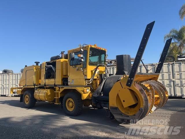 Oshkosh H2923B Снегохвъргачки
