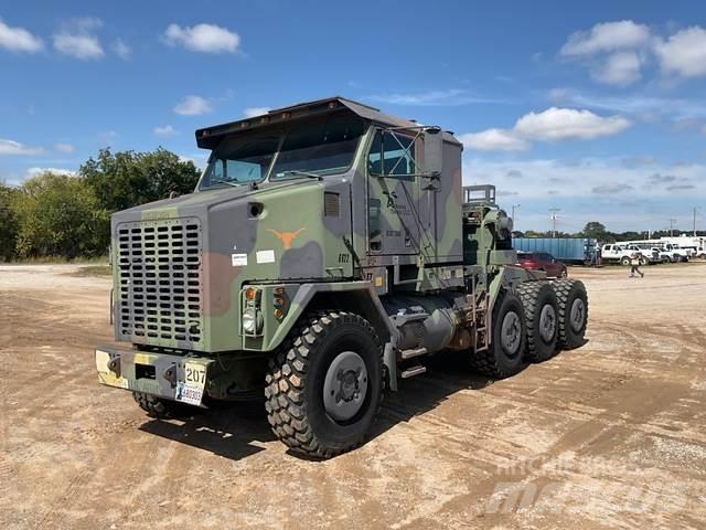 Oshkosh M1070 Автомобили за пътна помощ