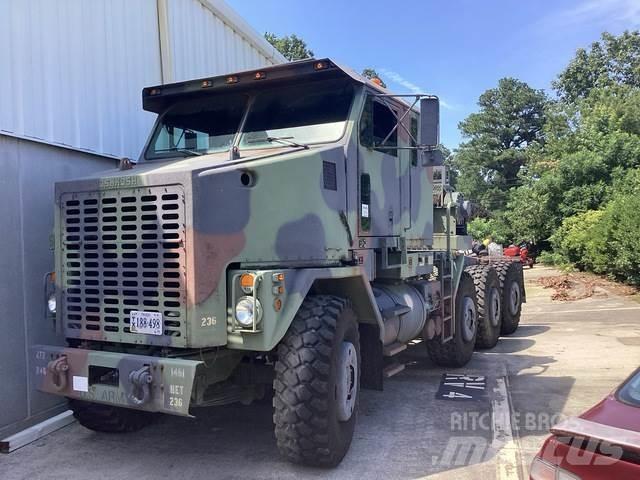 Oshkosh M1070 Влекачи