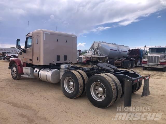 Peterbilt  Влекачи