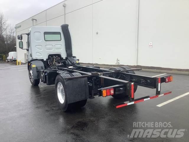 Peterbilt 220 Кабини