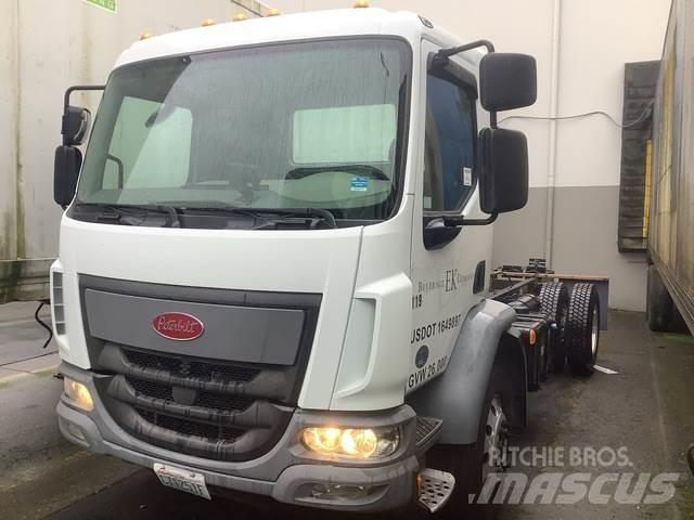 Peterbilt 220 Кабини