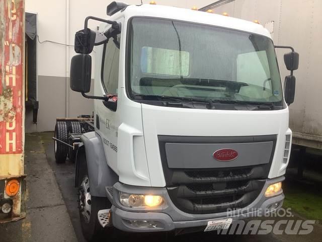 Peterbilt 220 Кабини