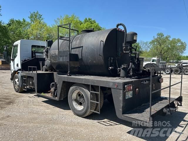 Peterbilt 220 Други
