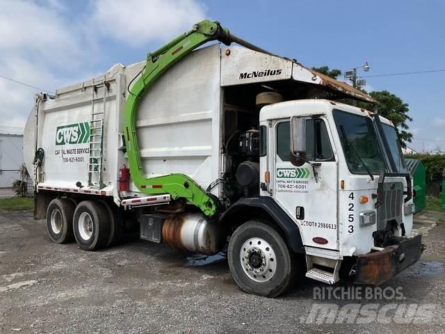 Peterbilt 320 Камиони за отпадъци