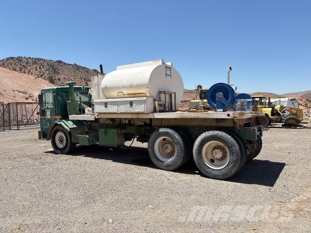 Peterbilt 320 Цистерна