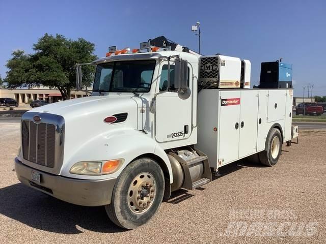 Peterbilt 330 Общински/универсални превозни средства
