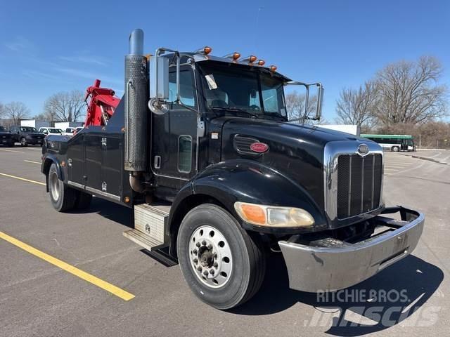 Peterbilt 335 Автомобили за пътна помощ