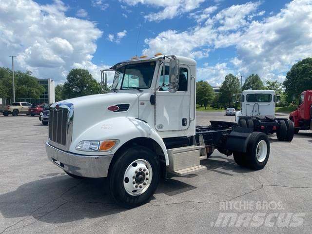 Peterbilt 337 Влекачи
