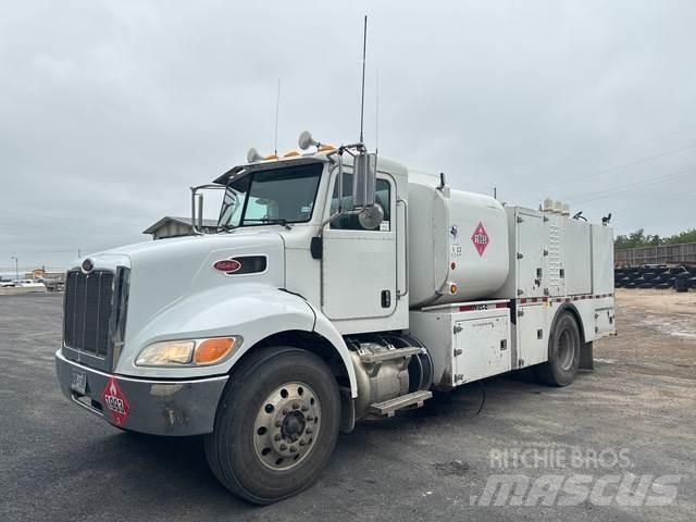 Peterbilt 337 Цистерна
