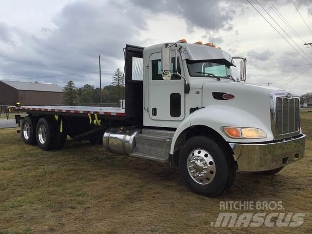 Peterbilt 348 Камиони със скипов подемник