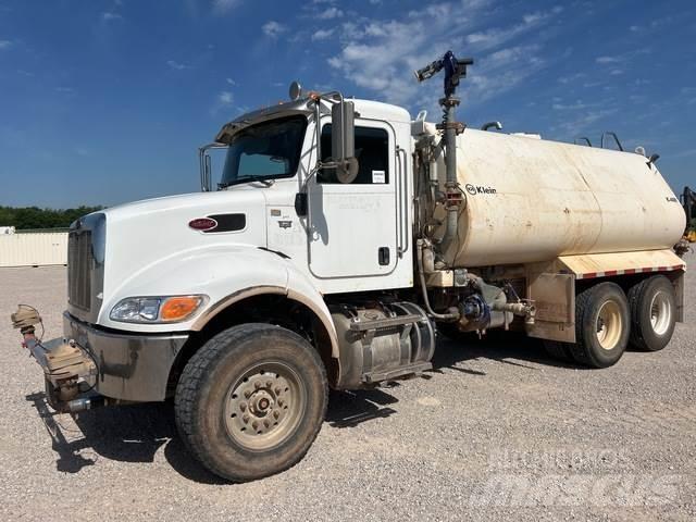 Peterbilt 348 Цистерни за вода
