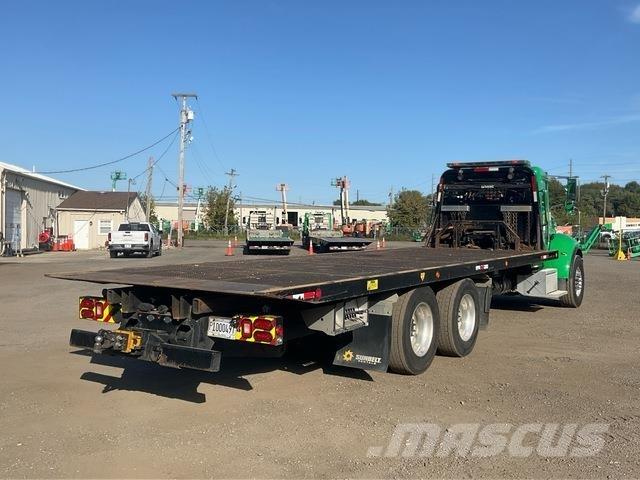 Peterbilt 348 Автомобили за пътна помощ