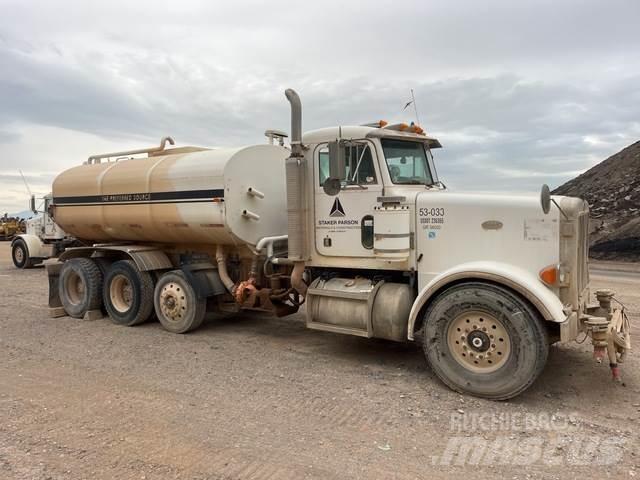 Peterbilt 357 Цистерни за вода
