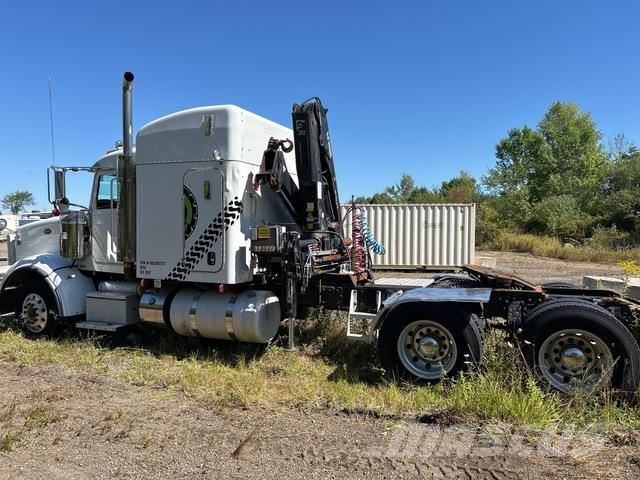 Peterbilt 367 Автокранове
