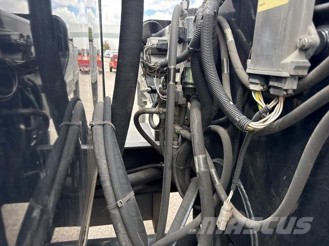 Peterbilt 367 Други