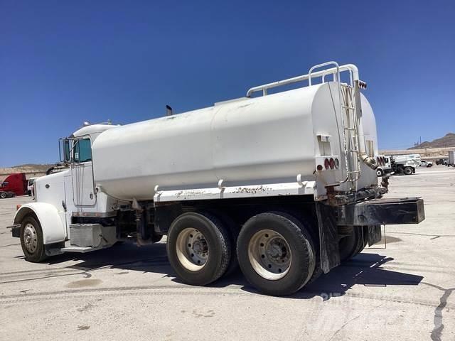 Peterbilt 379 Цистерни за вода
