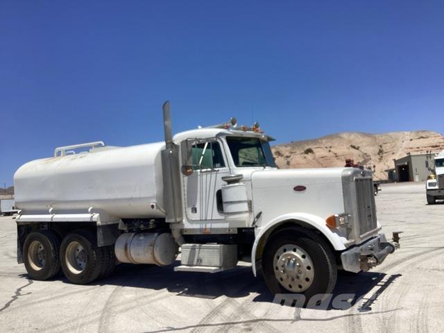 Peterbilt 379 Цистерни за вода
