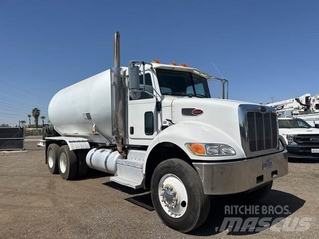 Peterbilt 382 Цистерна