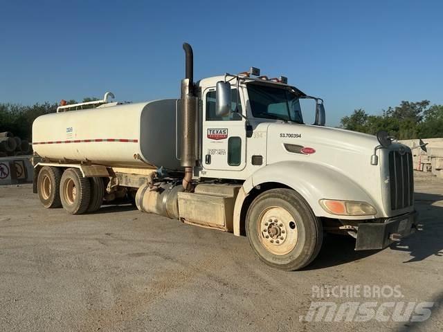 Peterbilt 386 Цистерни за вода
