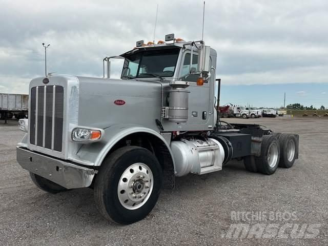 Peterbilt 388 Влекачи