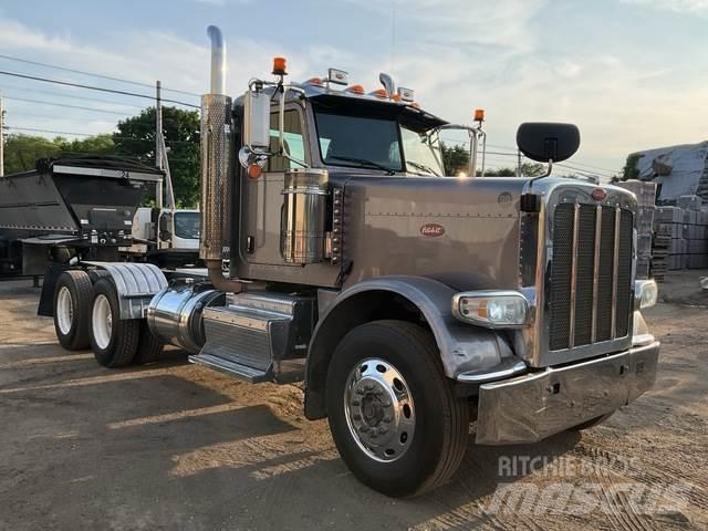 Peterbilt 388 Влекачи
