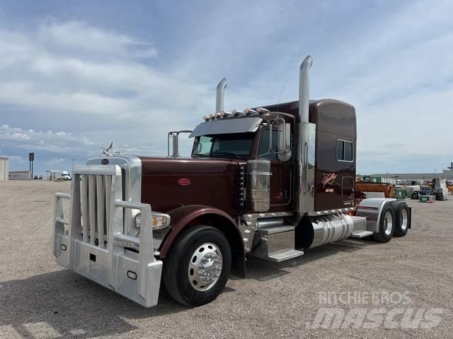 Peterbilt 389 Влекачи