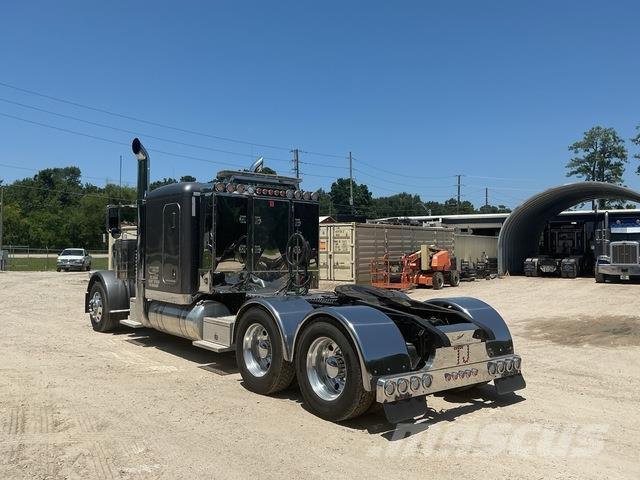 Peterbilt 389 Влекачи