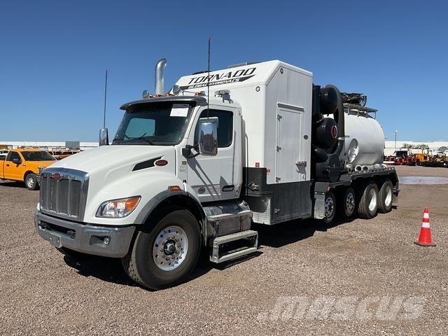 Peterbilt 548 Верижен екскаватор